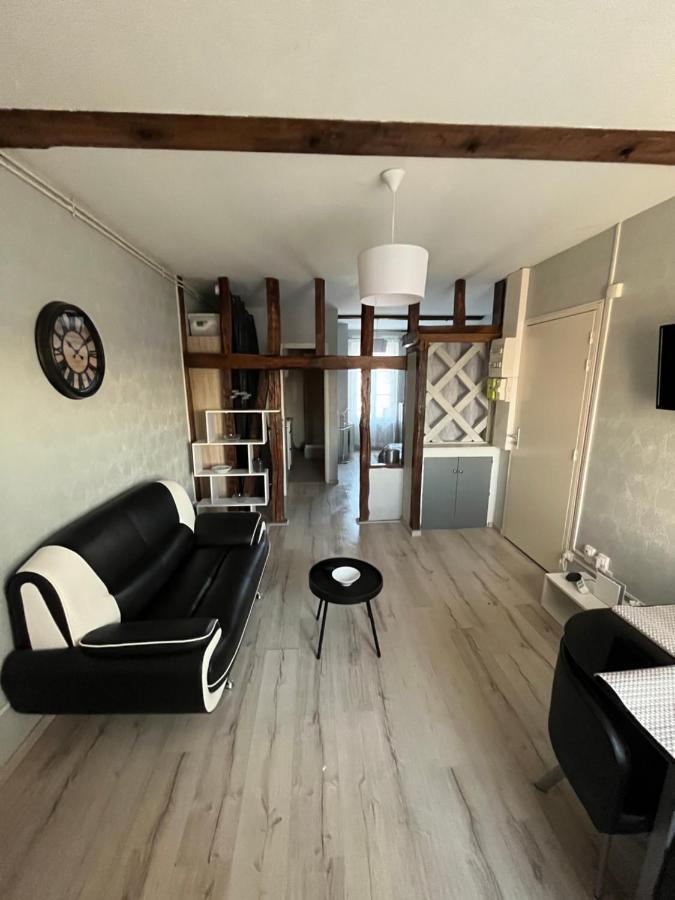 Saint Martin Leilighet Troyes Eksteriør bilde